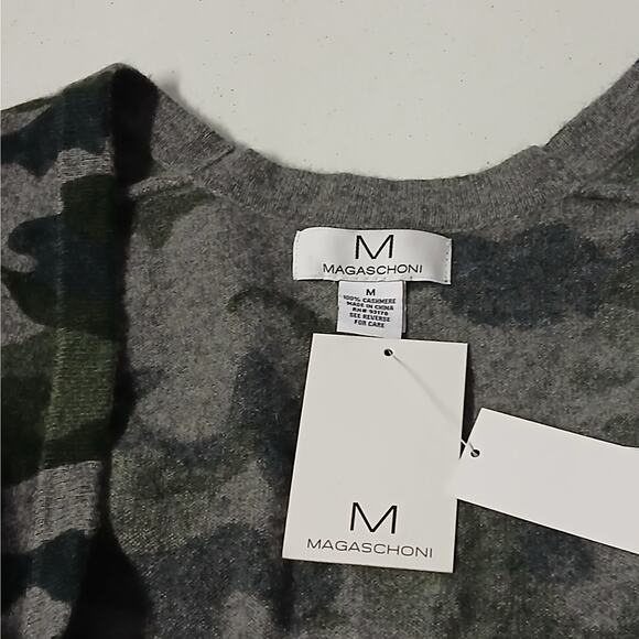 Magaschoni 100% Cashmere Cardigan Women's Medium Gray Green Camo Acubi Sweater - Picture 9 of 10